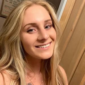 Meet your Posher, Brenna